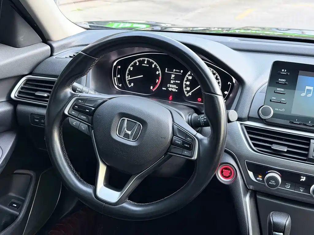Honda Accord — миниатюра 5