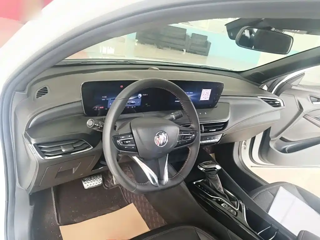 Buick Verano — миниатюра 10
