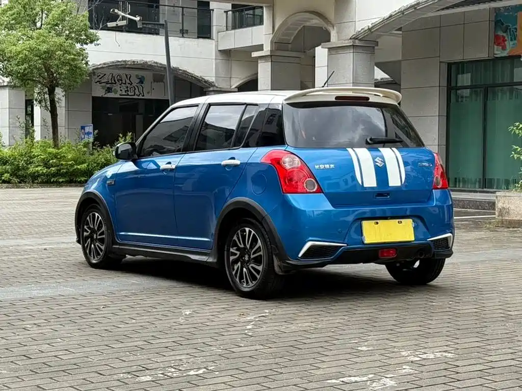 Suzuki Swift — миниатюра 9