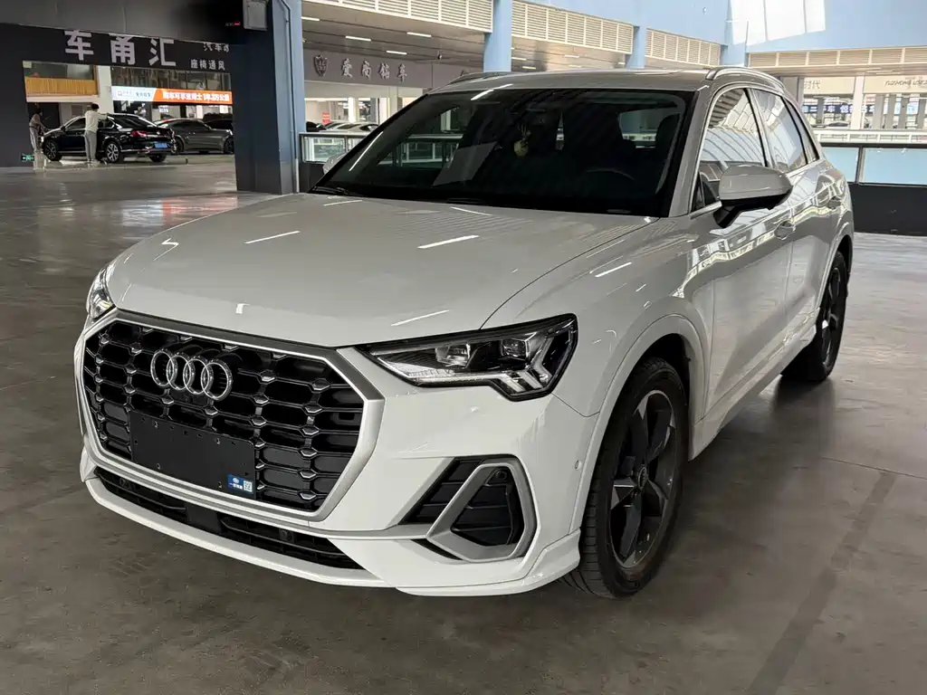 Audi Q3 2022