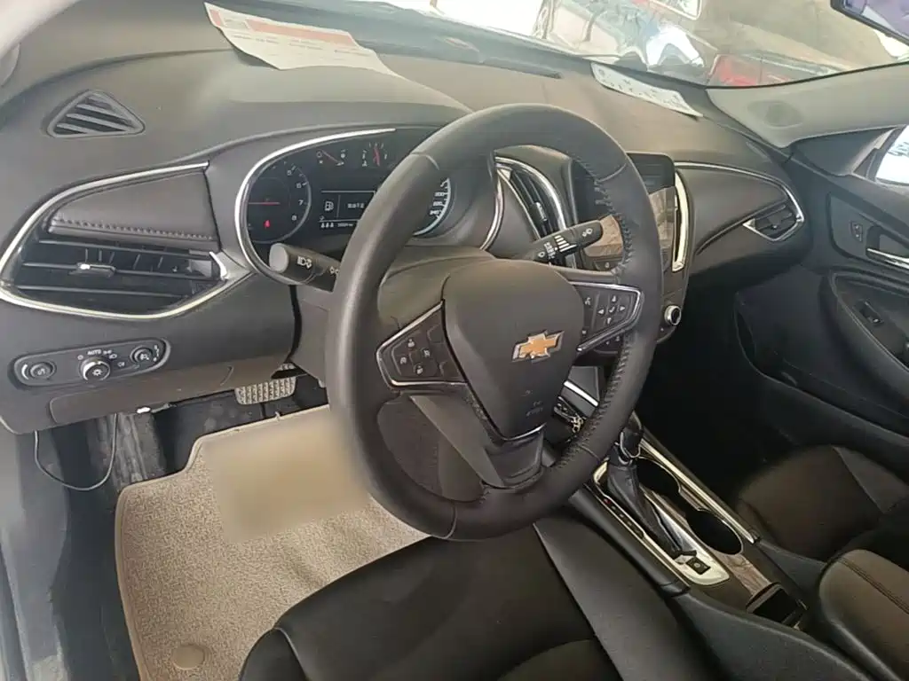 Chevrolet Malibu XL — миниатюра 11