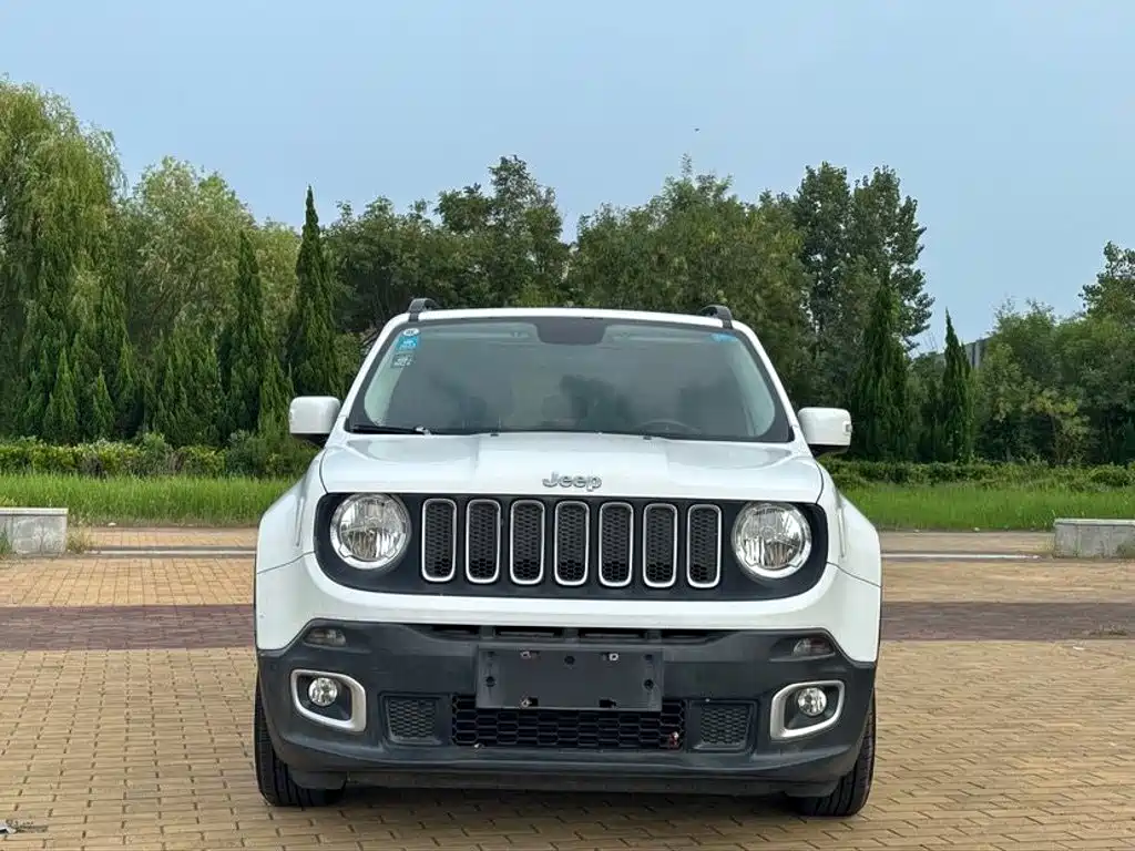Jeep Renegade — миниатюра 2