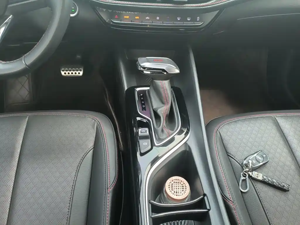 Buick Verano — миниатюра 14