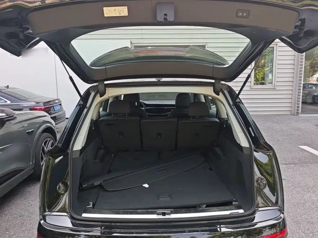 Audi Q7 — миниатюра 19