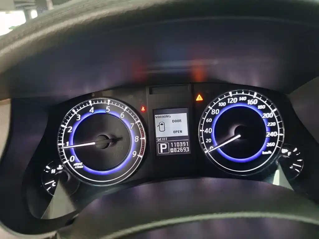 Infiniti QX50 (Import) — миниатюра 10