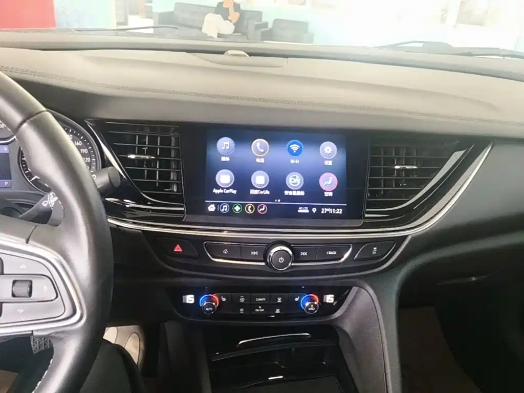 Buick Regal — миниатюра 13