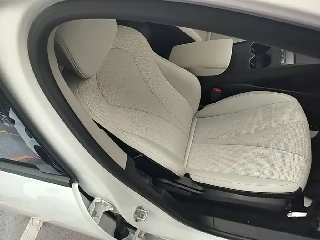 BYD Seal 05 DM-i — миниатюра 25