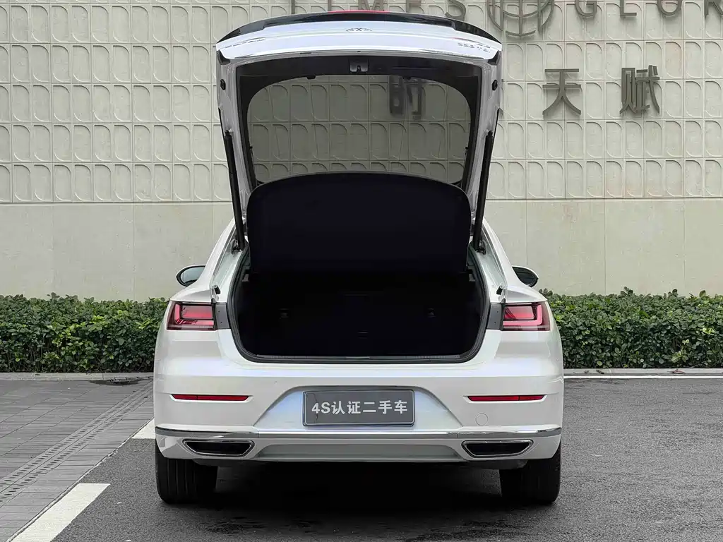 Volkswagen FAW - Passat CC CC 2020 330TSI VI