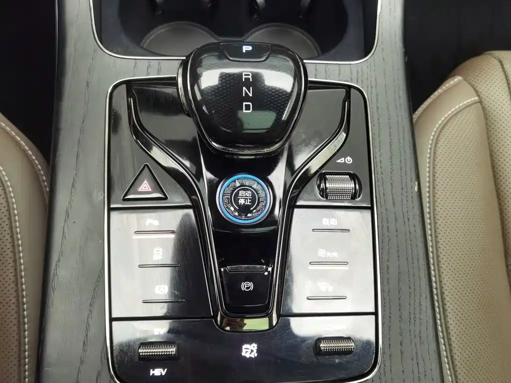 BYD Han — миниатюра 13