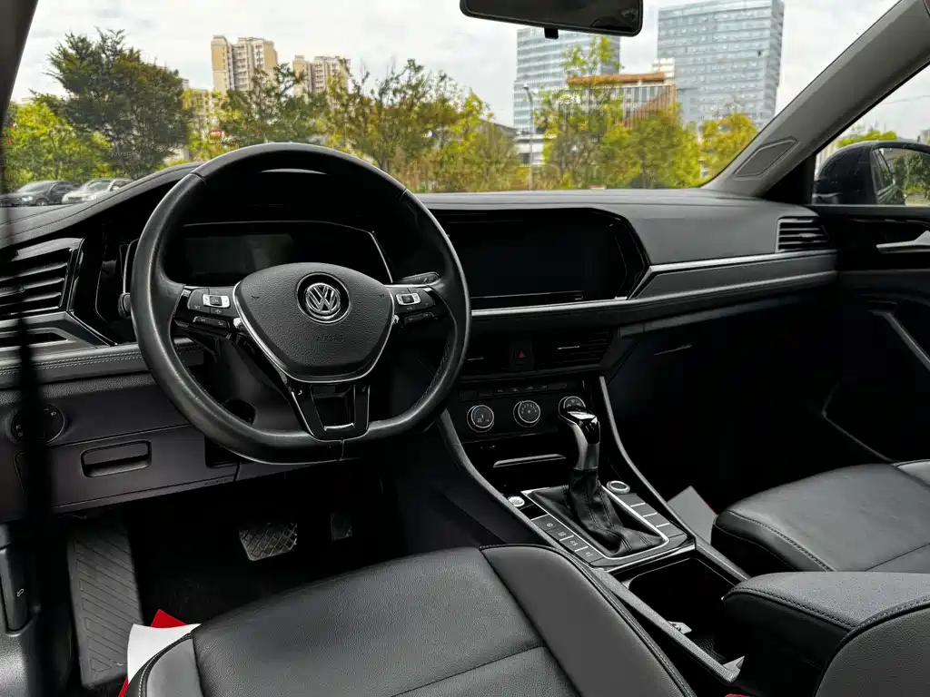 Volkswagen Sagitar — миниатюра 7