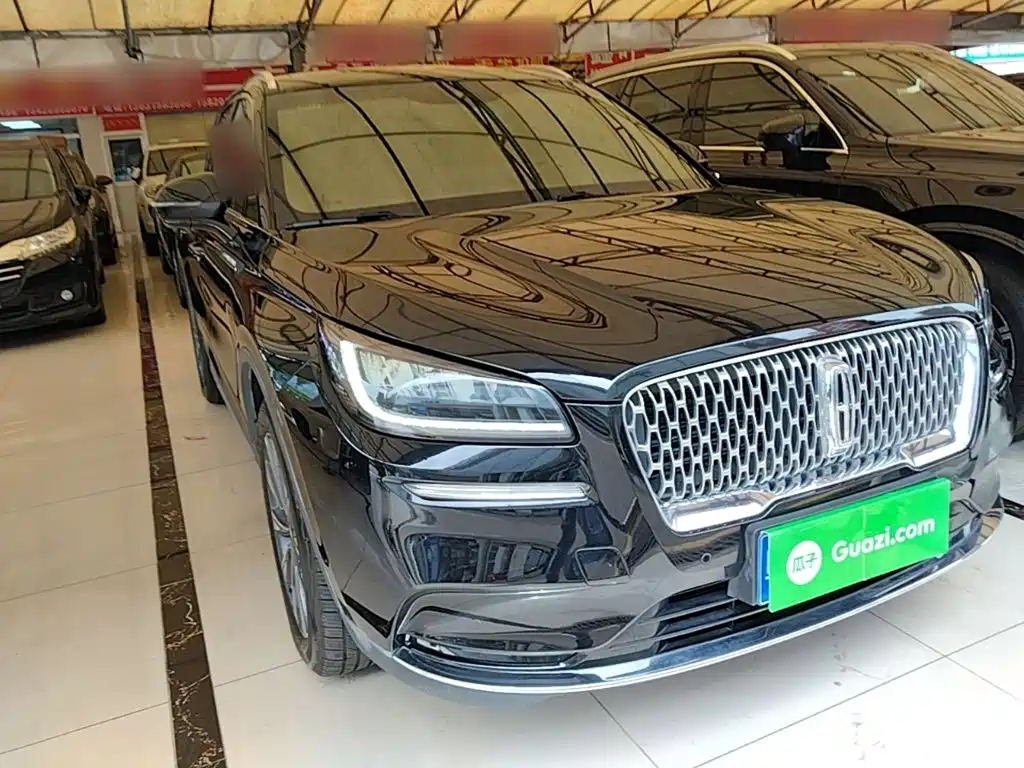 Lincoln Corsair — миниатюра 4