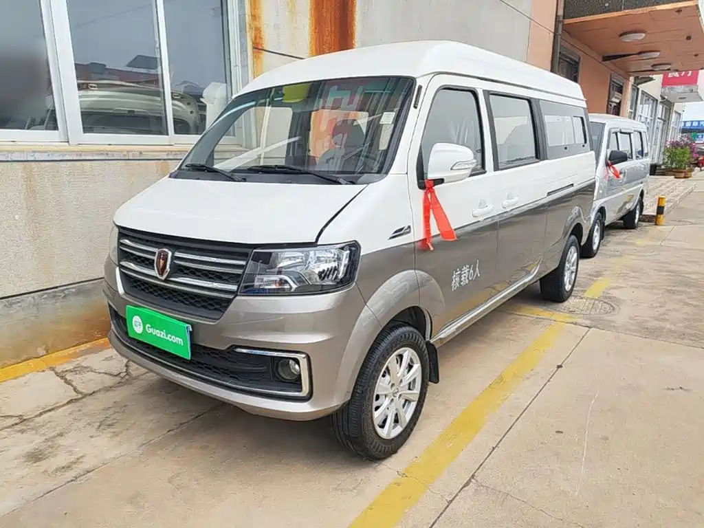 Jinbei Hiace X30L — миниатюра 2