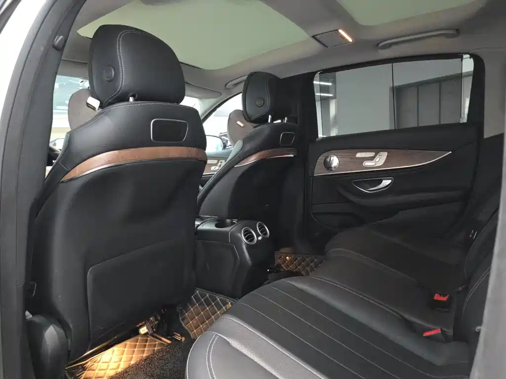 Mercedes-Benz E-Class E 2018 E 300 L Luxury