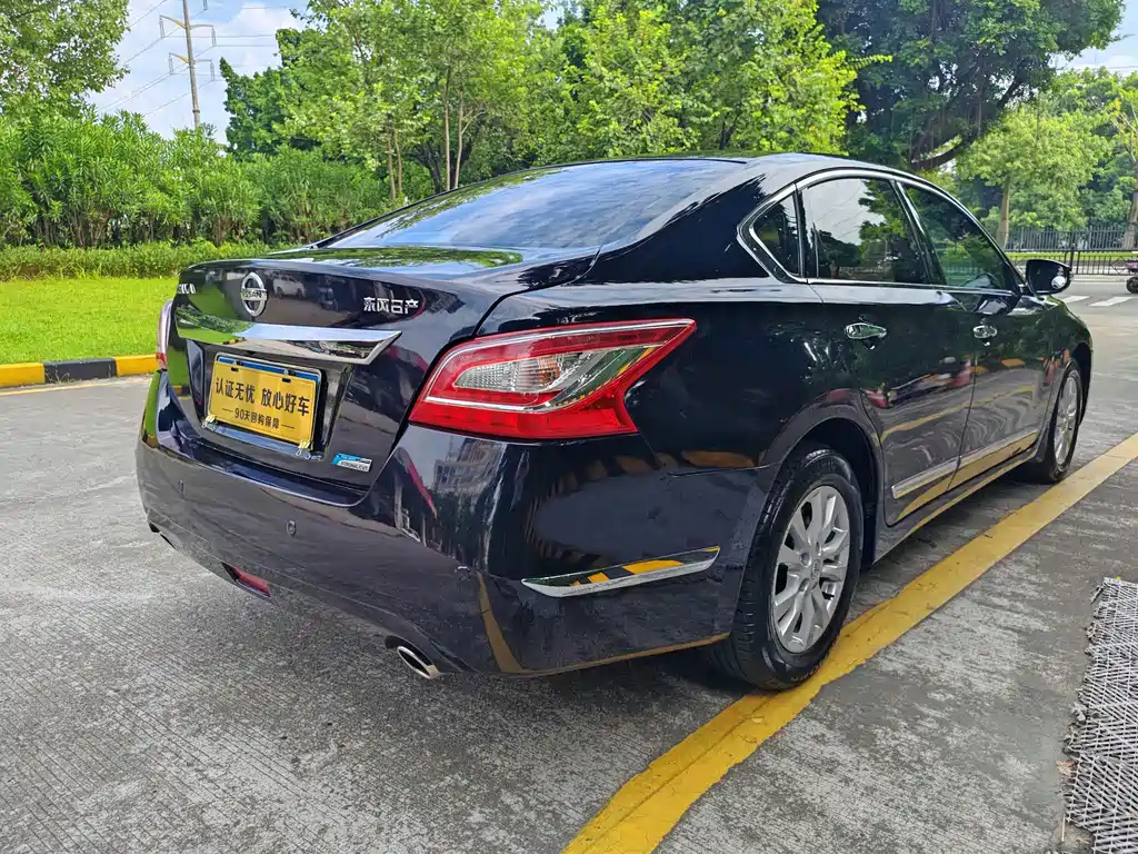 Nissan Teana — миниатюра 6