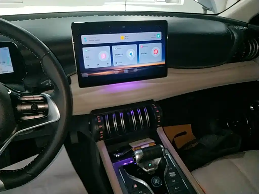 BYD Yuan Plus — миниатюра 13
