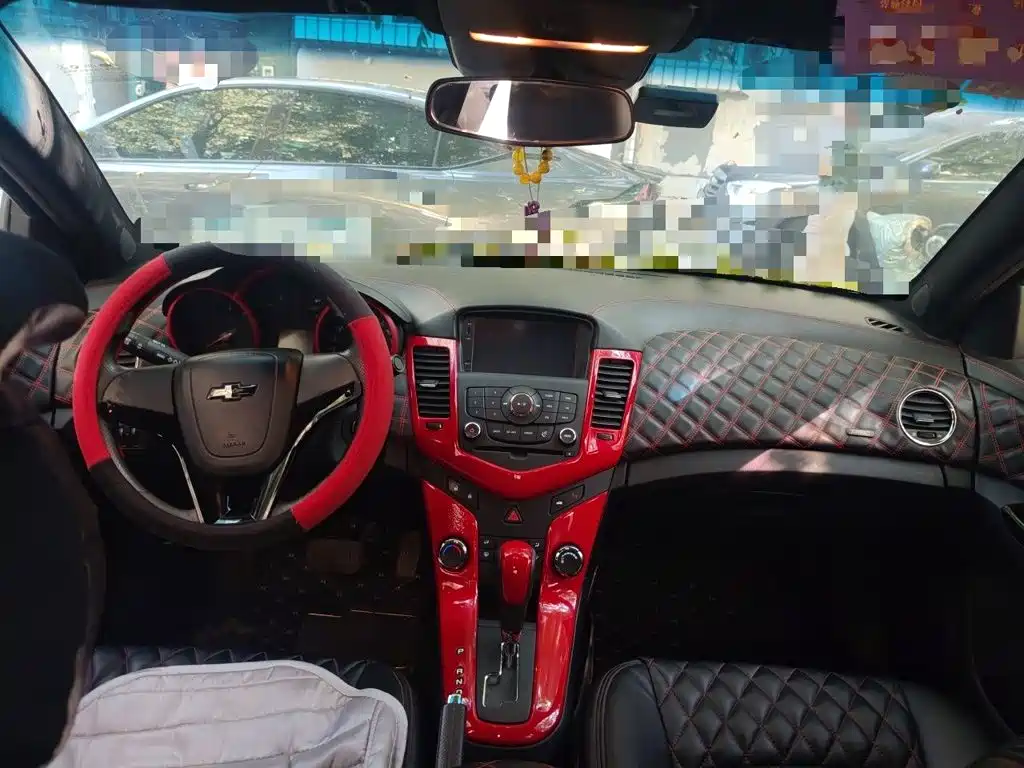 Chevrolet Cruze — миниатюра 10