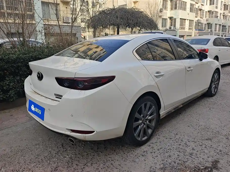 MAZDA 3 ANGKESAILA