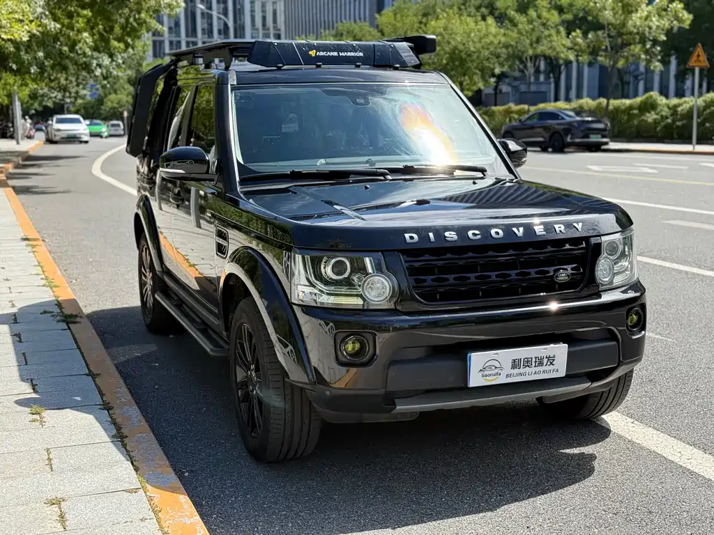 Land Rover Discovery — миниатюра 3