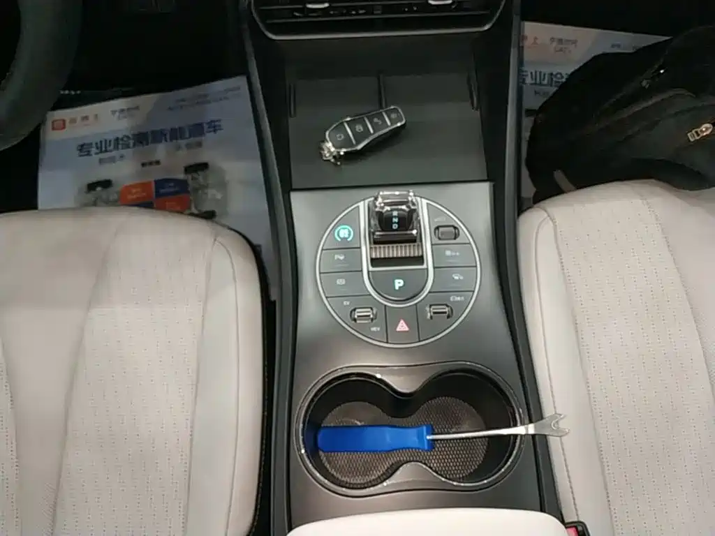 BYD Seal 05 DM-i — миниатюра 14