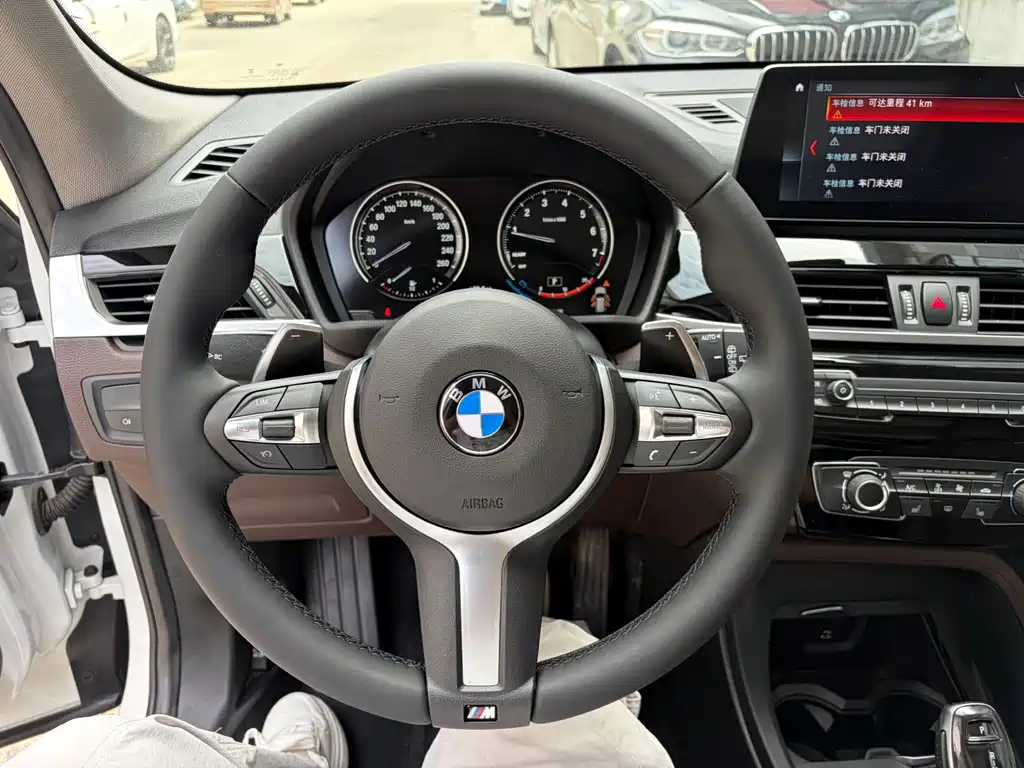 BMW X1 — миниатюра 13