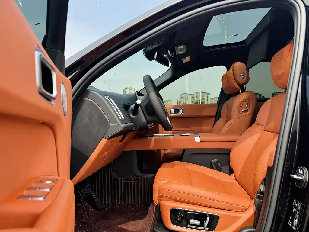 Li Auto Li L8 — миниатюра 6