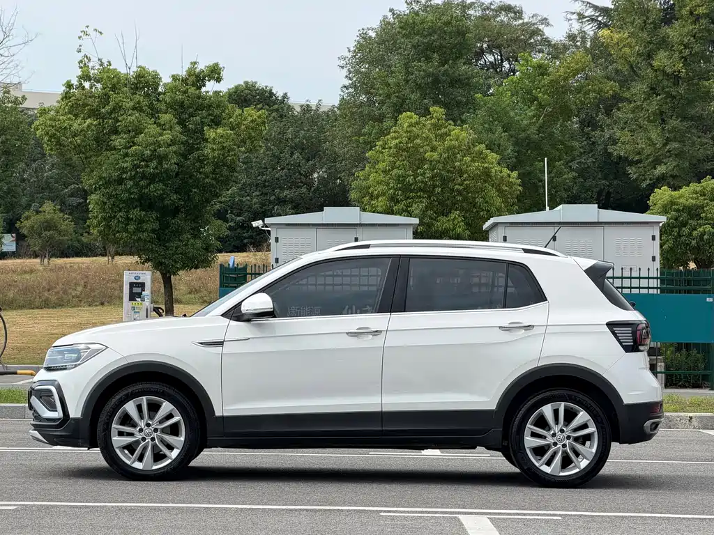 Volkswagen T-Cross — миниатюра 4