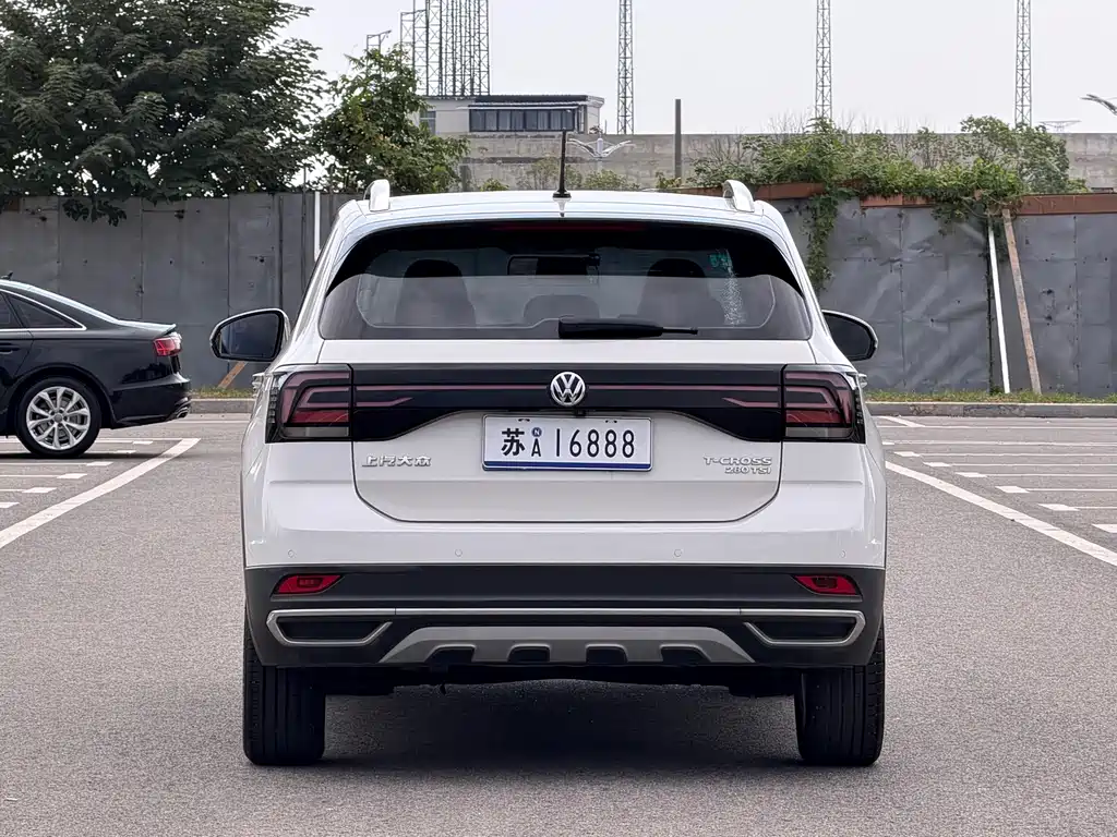 Volkswagen T-Cross — миниатюра 6