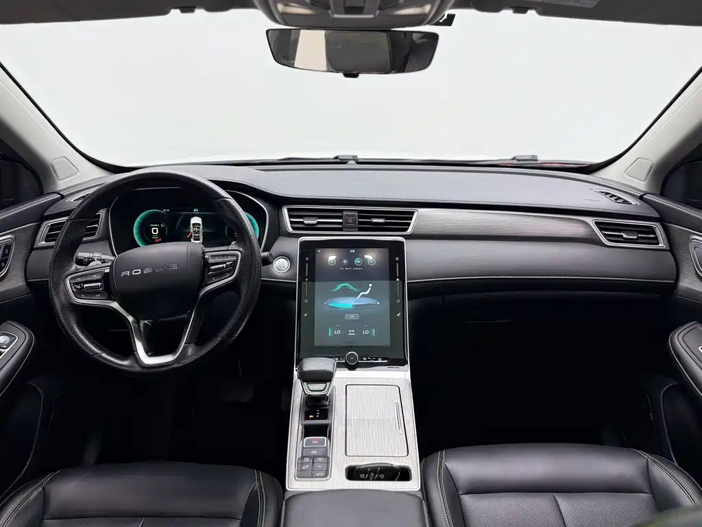 Roewe RX5 New Energy — миниатюра 17