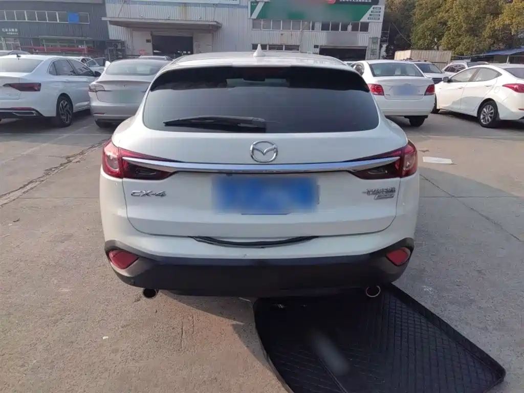 Mazda CX-4 2016 2.0L AT