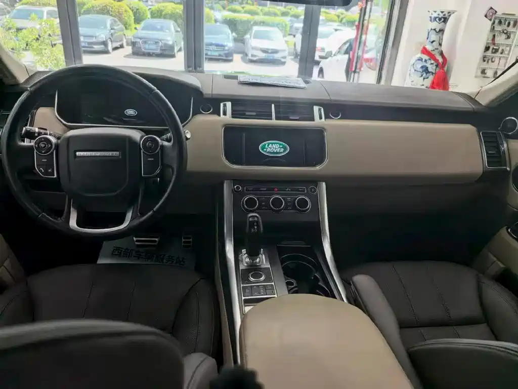 Land Rover Sport — миниатюра 6