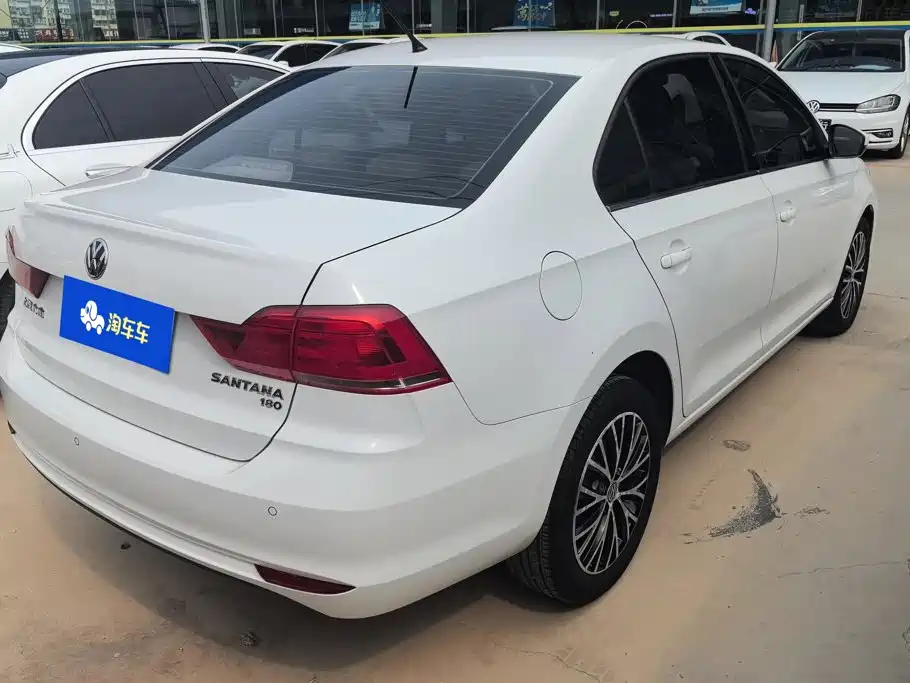 Volkswagen Santana — миниатюра 3