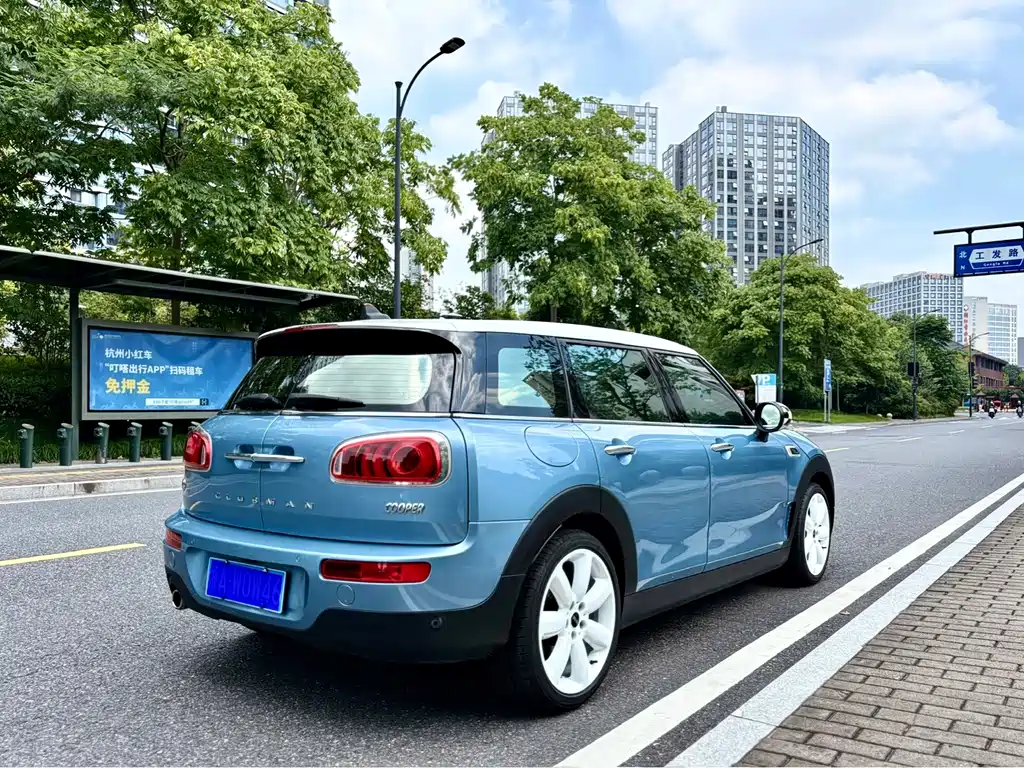 MINI Mini Clubman — миниатюра 8