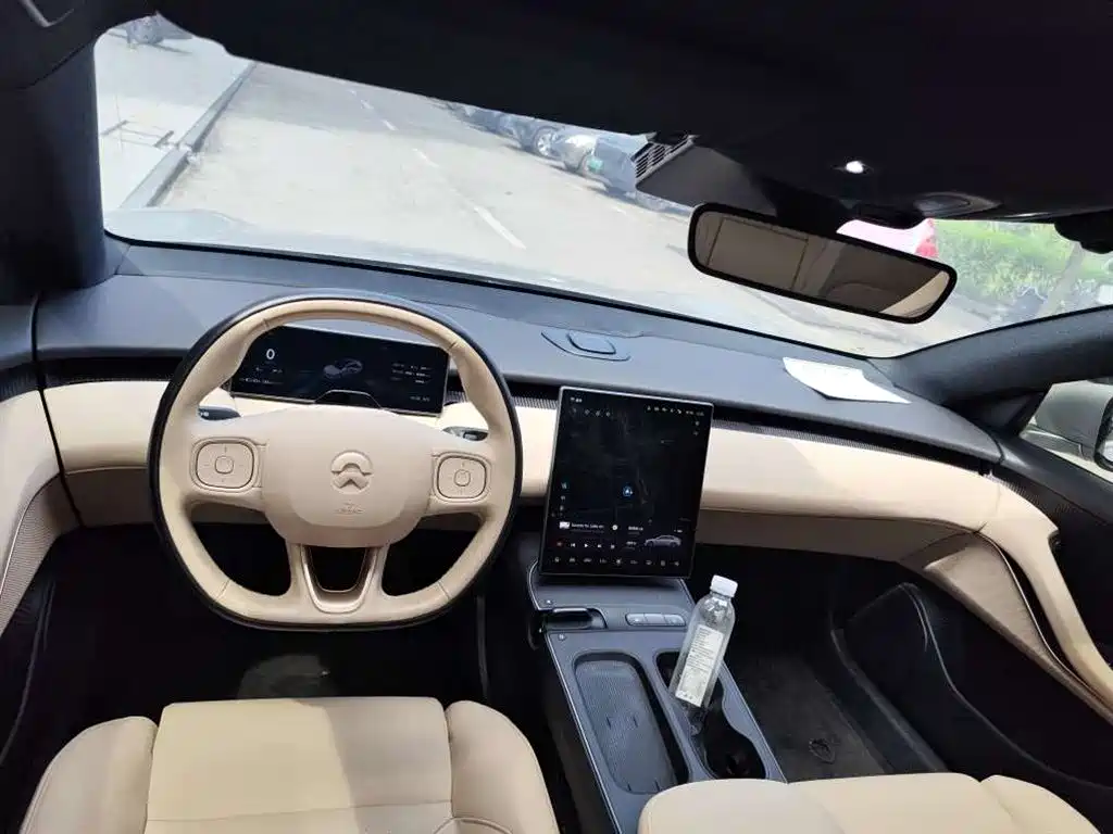 NIO ET5 — миниатюра 7