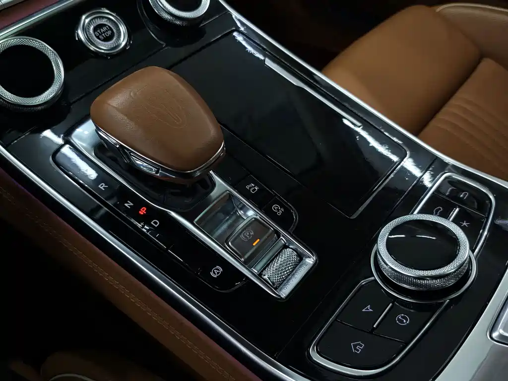 Hongqi Hongqi H9 — миниатюра 12