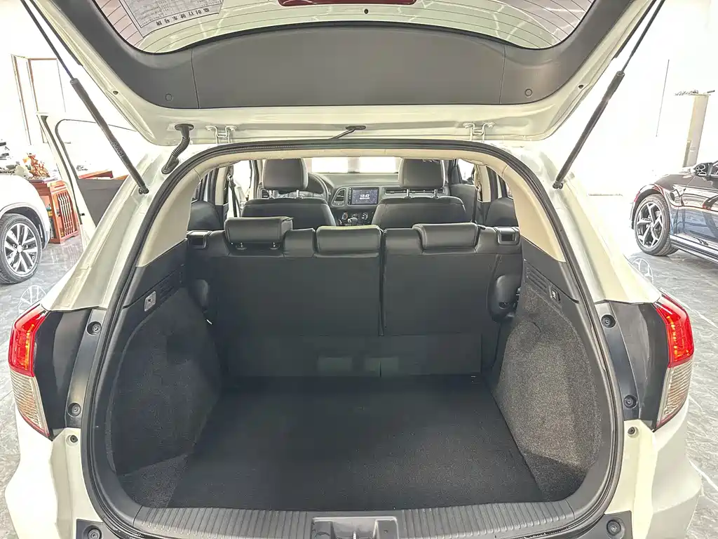 Honda Vezel — миниатюра 12