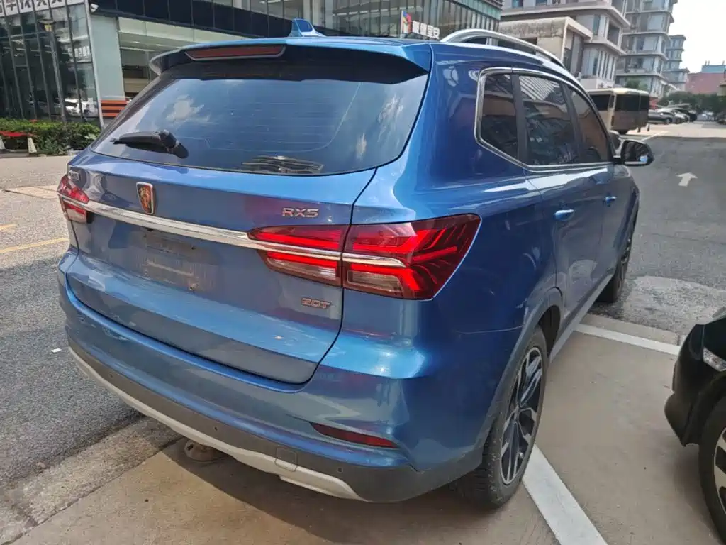 Roewe RX5 — миниатюра 7