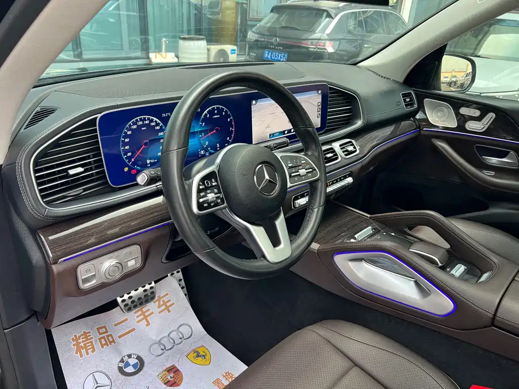 Mercedes-Benz GLE (Import) — миниатюра 4