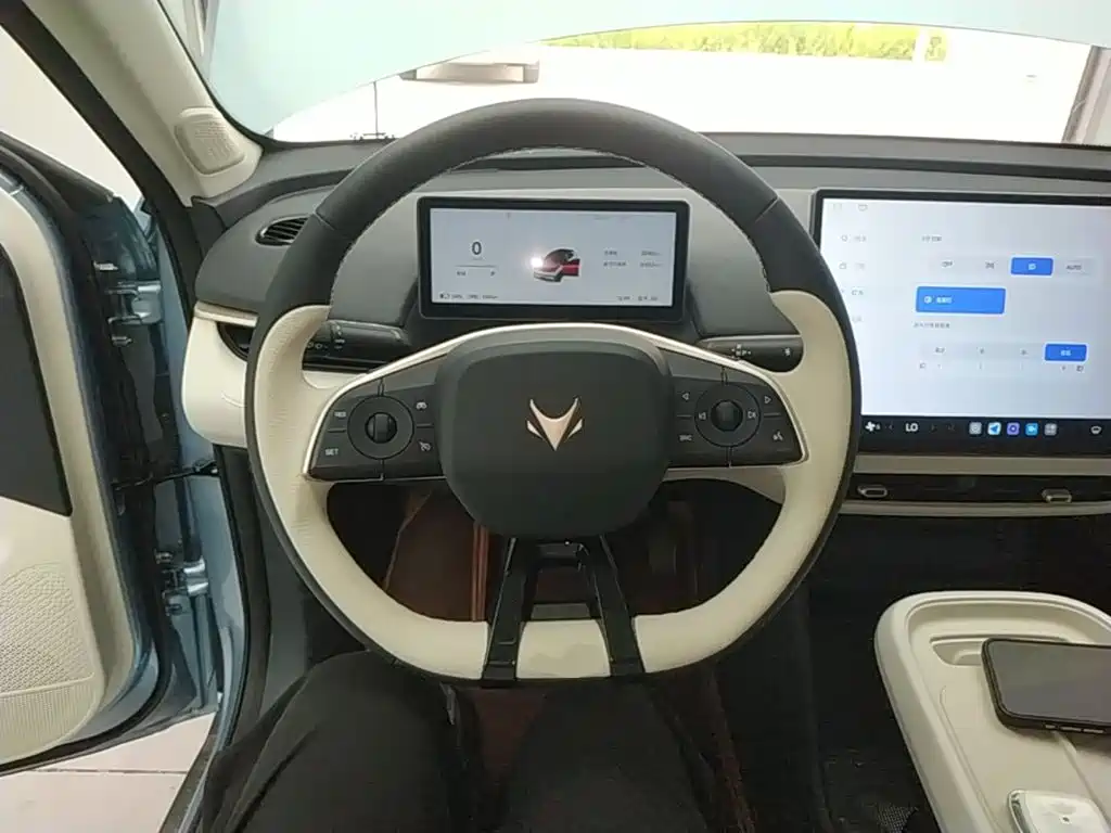 ARCFOX Beta T1 — миниатюра 11