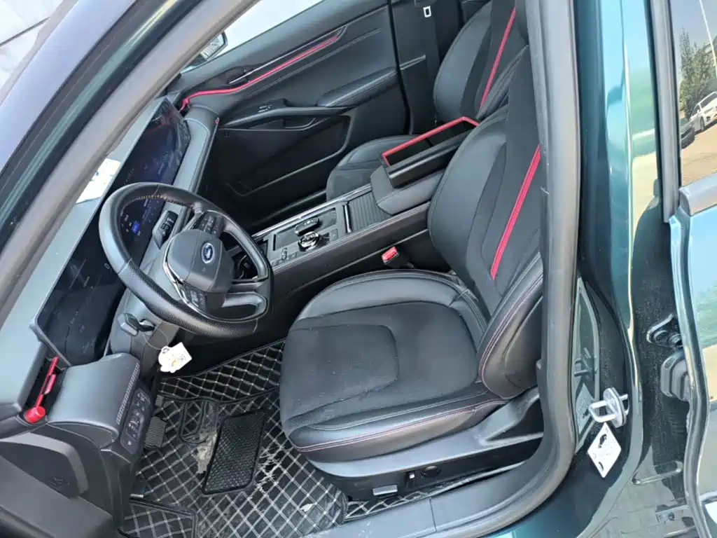 Ford Mondeo — миниатюра 15