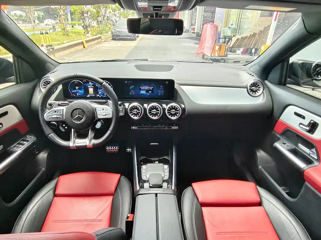 Mercedes-Benz GLA AMG — миниатюра 5