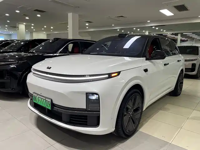 IDEAL CAR IDEAL L7 2025