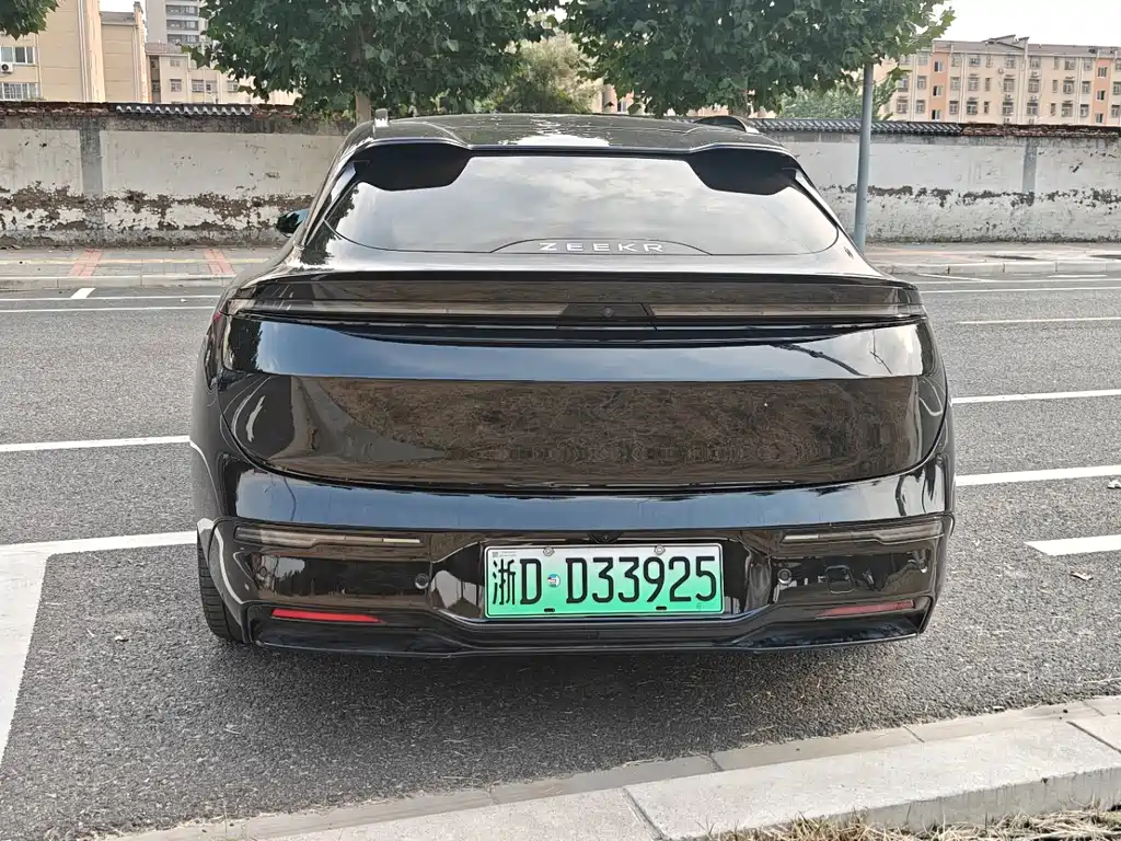 Zeekr 007GT — миниатюра 8