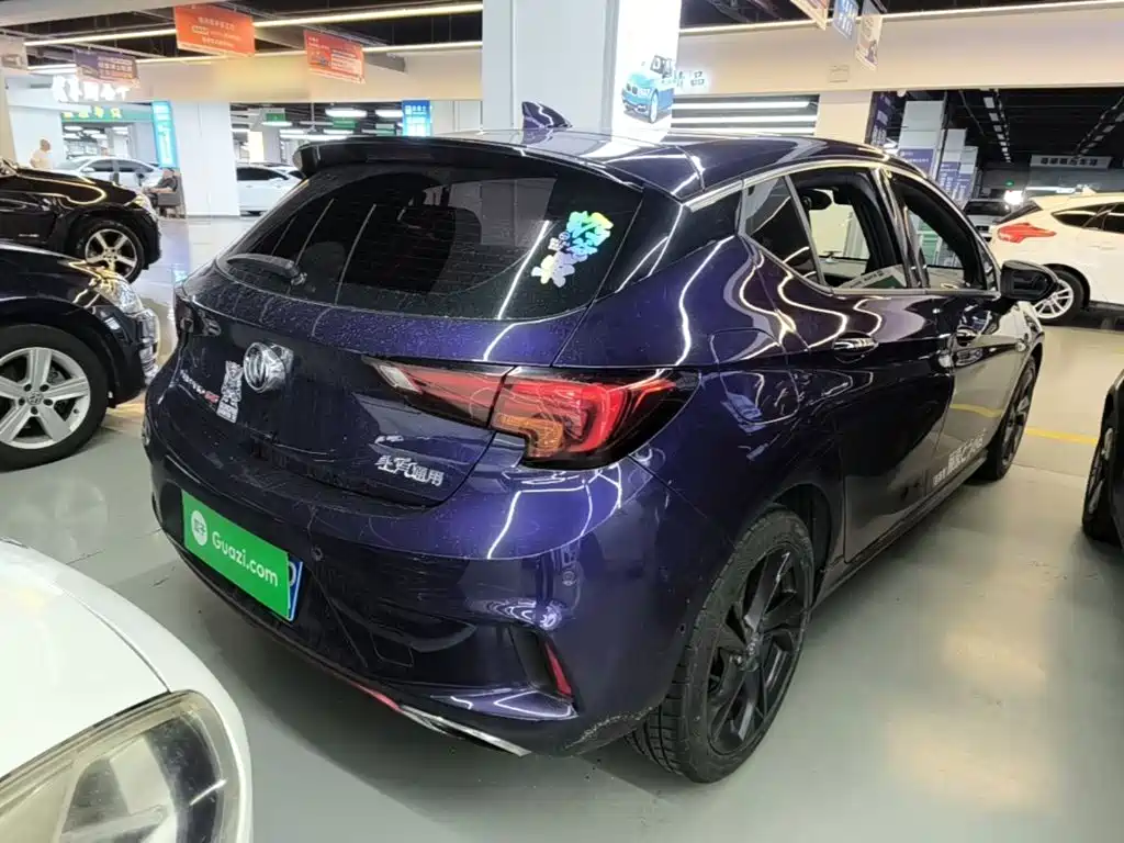 Buick Verano — миниатюра 7