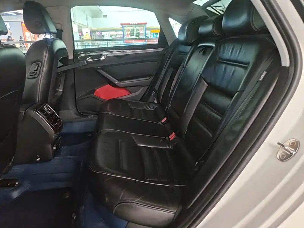 Volkswagen Passat — миниатюра 17