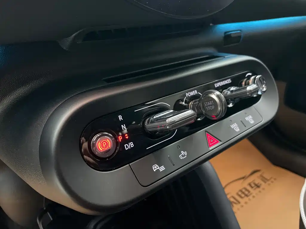 MINI MINI COOPER EV — миниатюра 14