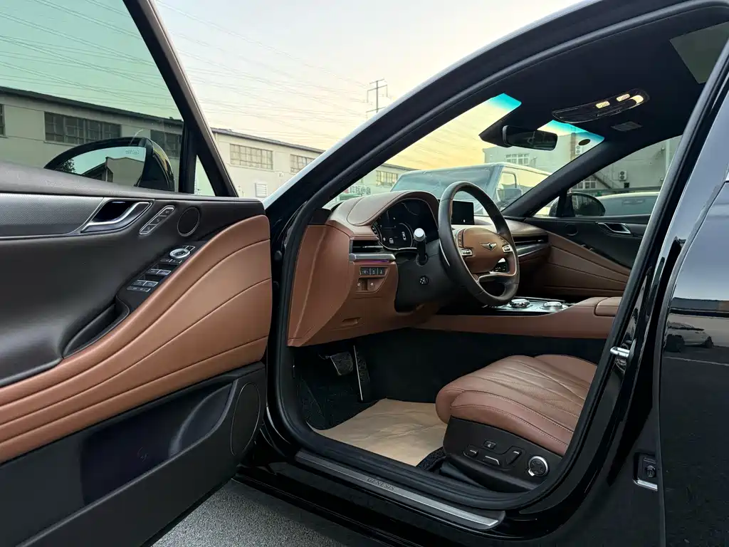 Genesis G80 — миниатюра 13