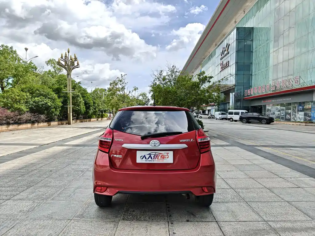 Toyota Yaris L Facelift 1.5E CVT Charm Dynamic Edition, фото 5