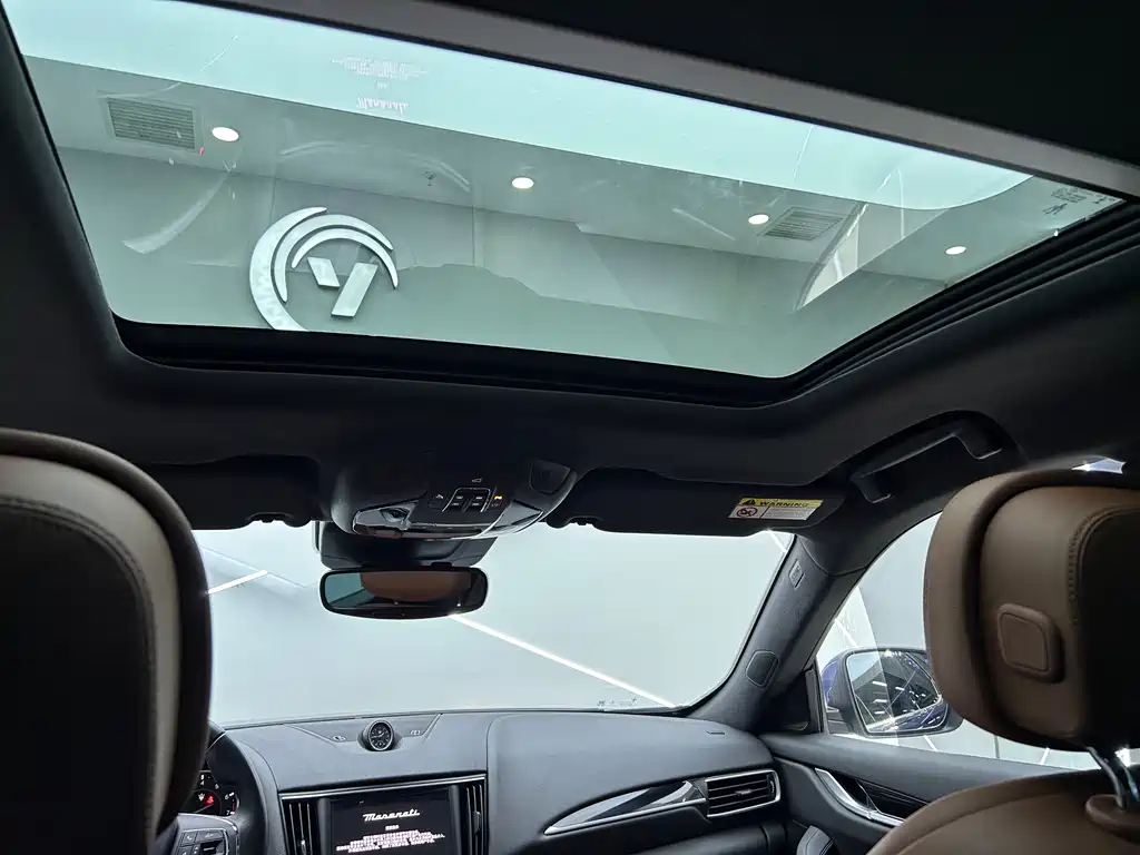 Maserati Levante — миниатюра 15