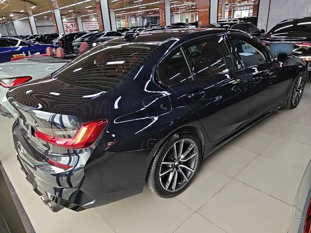 BMW 3 Series — миниатюра 7