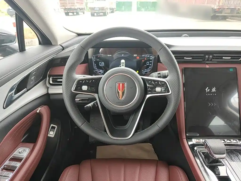 Hongqi Hongqi H5 — миниатюра 11